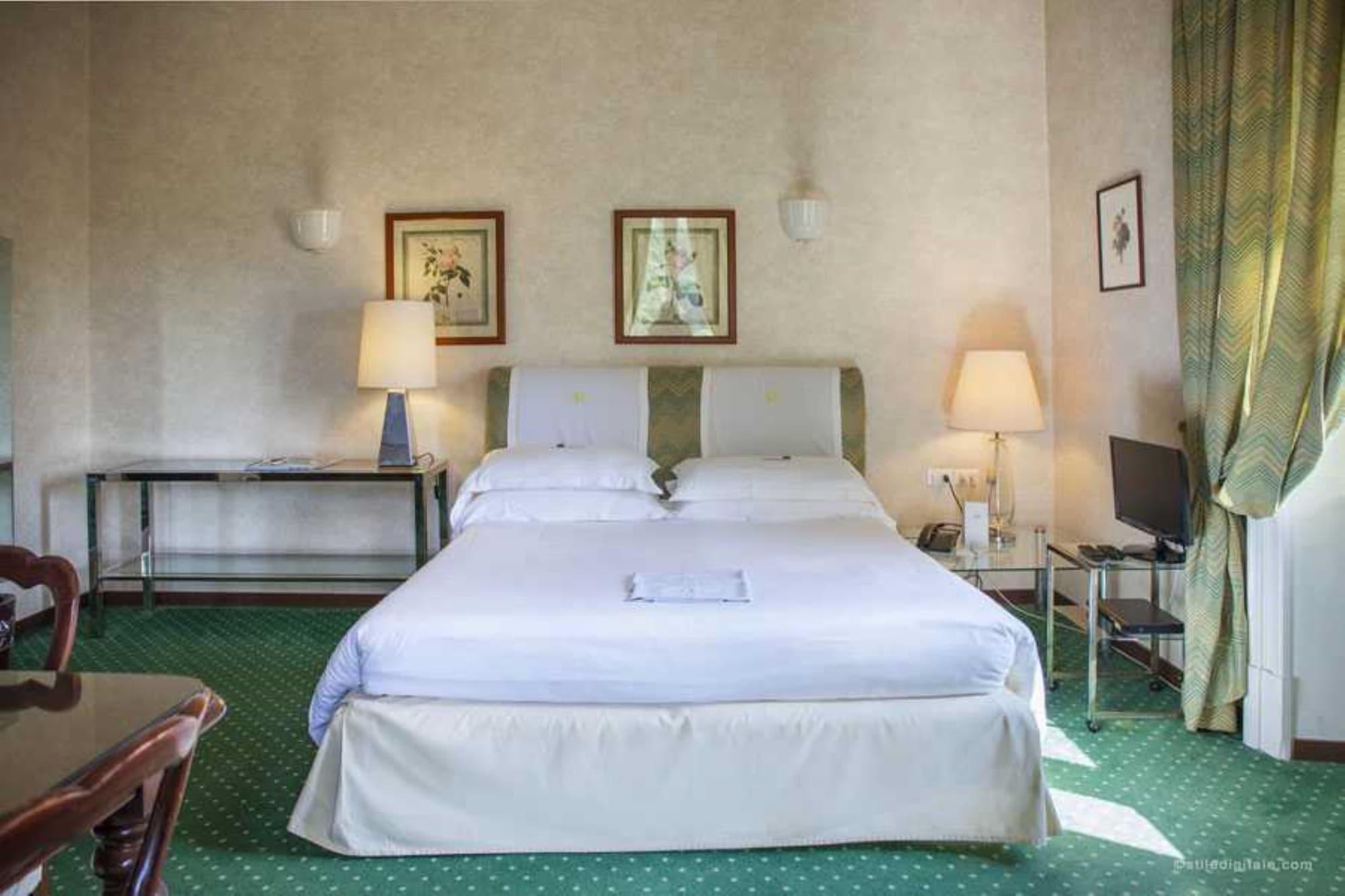 Aldrovandi Residence City Suites Roma Exterior foto